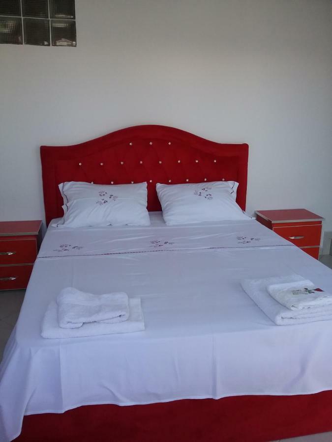 Hotel Mikela Ksamil Zimmer foto
